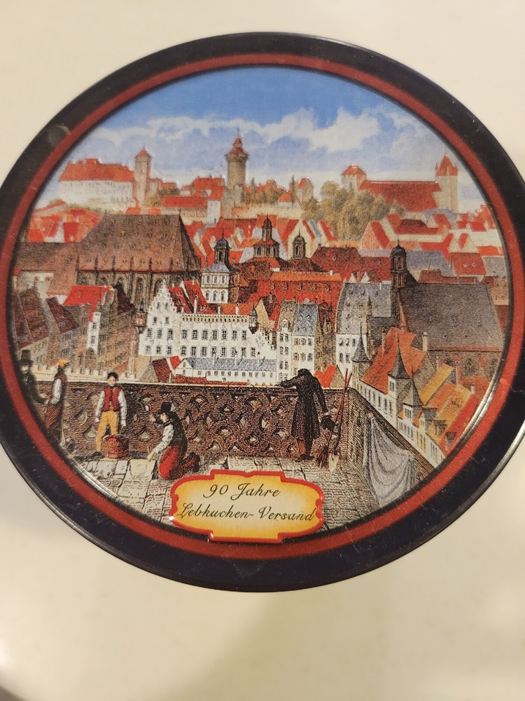 Fine Nuremberg EMPTY Gingerbread Cookie Tin Only