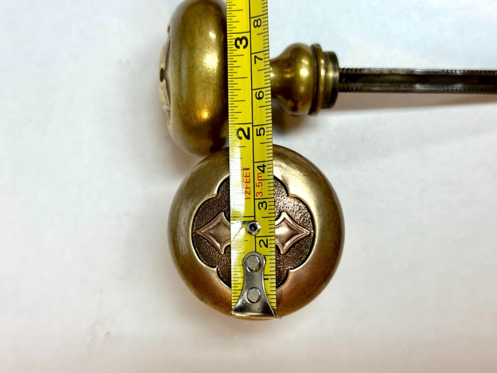 ANTIQUE R.H.CO. MORTISE LOCKSET,2 BRASS ORNATE KNOBS,2BACKPLATES & 1 WORKING KEY