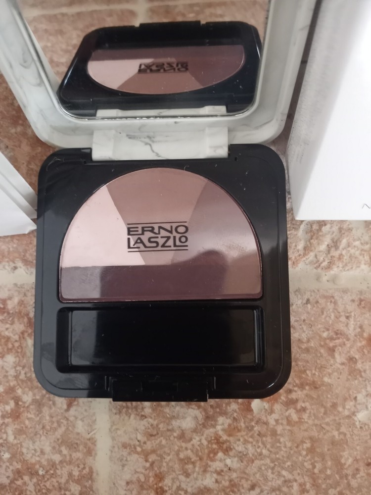 erno laszlo multi-phase eye shadow mauve #903
