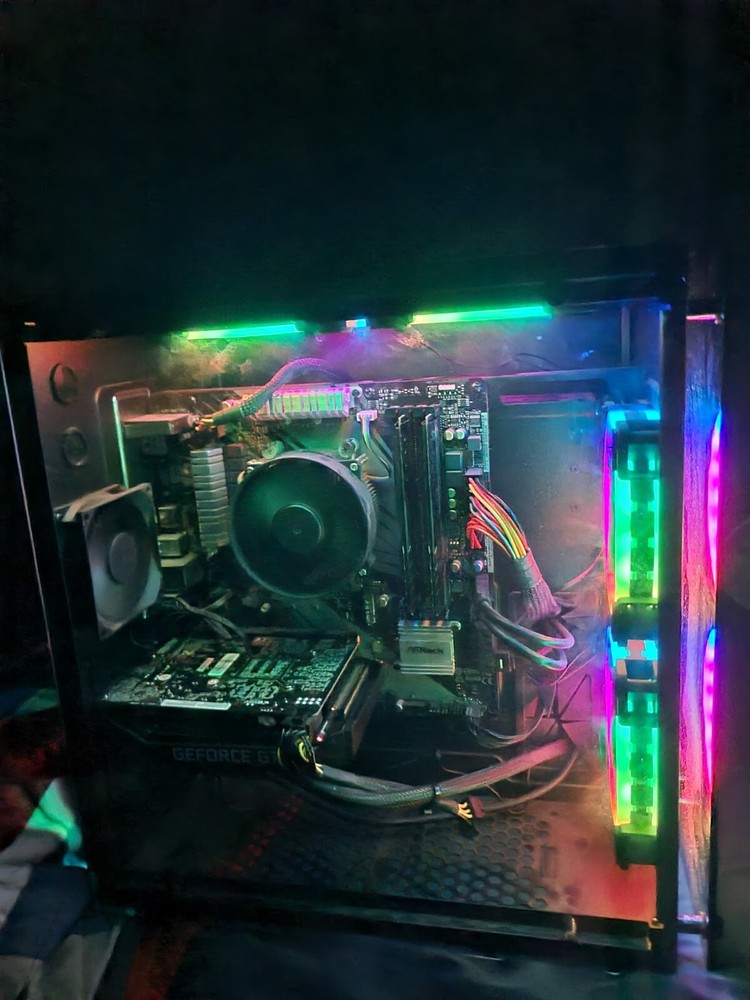 2 Great Fast Gaming Pcs For Only 2000$