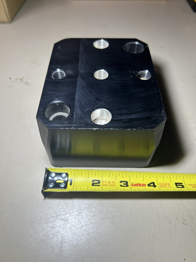 Kurt Riser Base Machinist.   Free Shipping