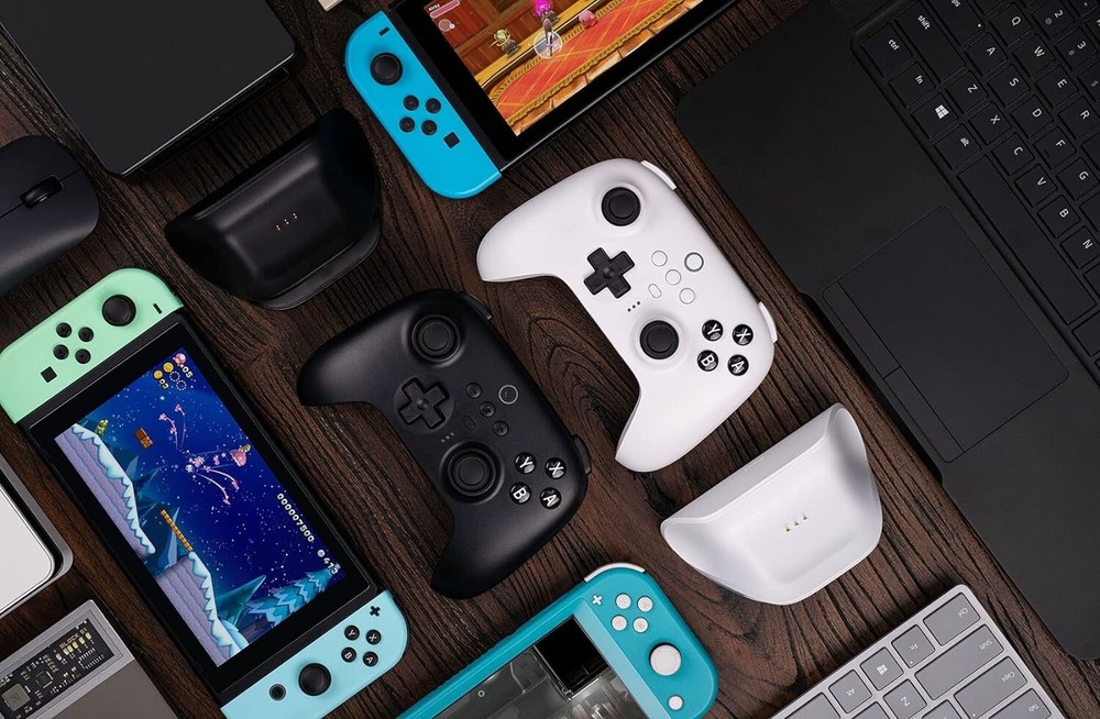 8BitDo Ultimate Bluetooth Controller with Dock Switch Windows SteamOS Black New