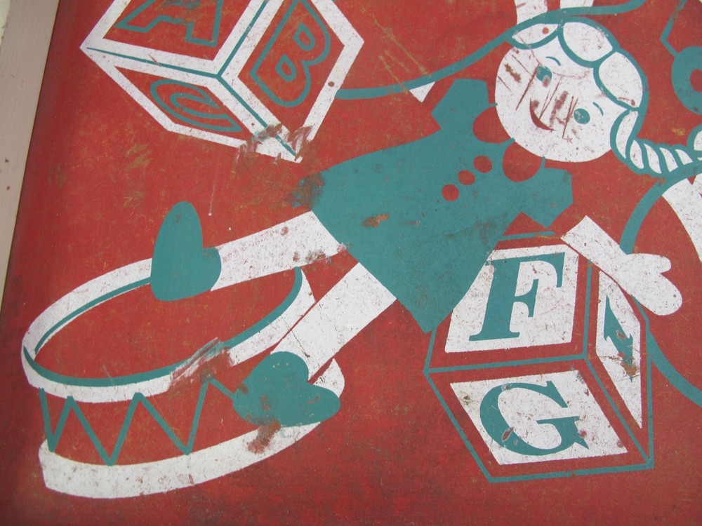 VINTAGE WOODEN Pull Cart TOY BOX WAGON WITH HANDLE