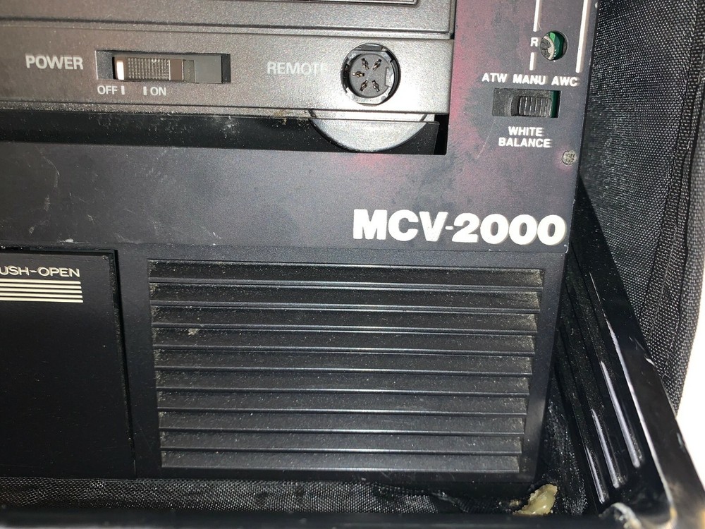 MACHIDA VIDEO SYSTEM, MCV-2000, 21" x 23" x 10" CASE DIM.
