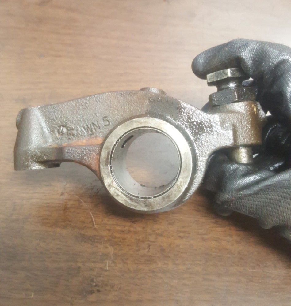 CUMMINS ROCKER ARMS 3073303