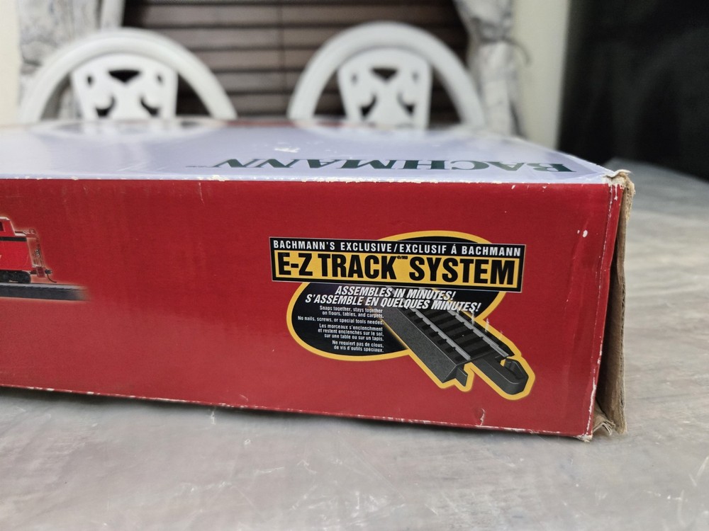 BACHMANN JINGLE BELL EXPRESS 00724 NICE!!!*