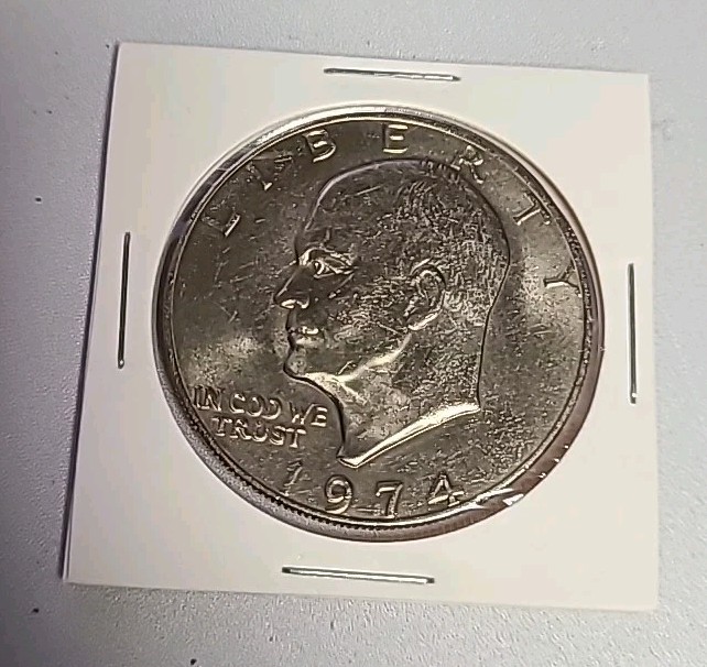 1974 Eisenhower Dollar – No Mint Mark