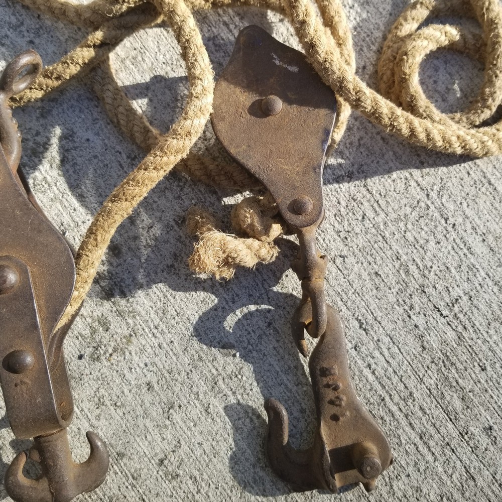 Authentic Antique Barn Rope x2 pullies Hook Approx. 17ft Length 1/2" thick