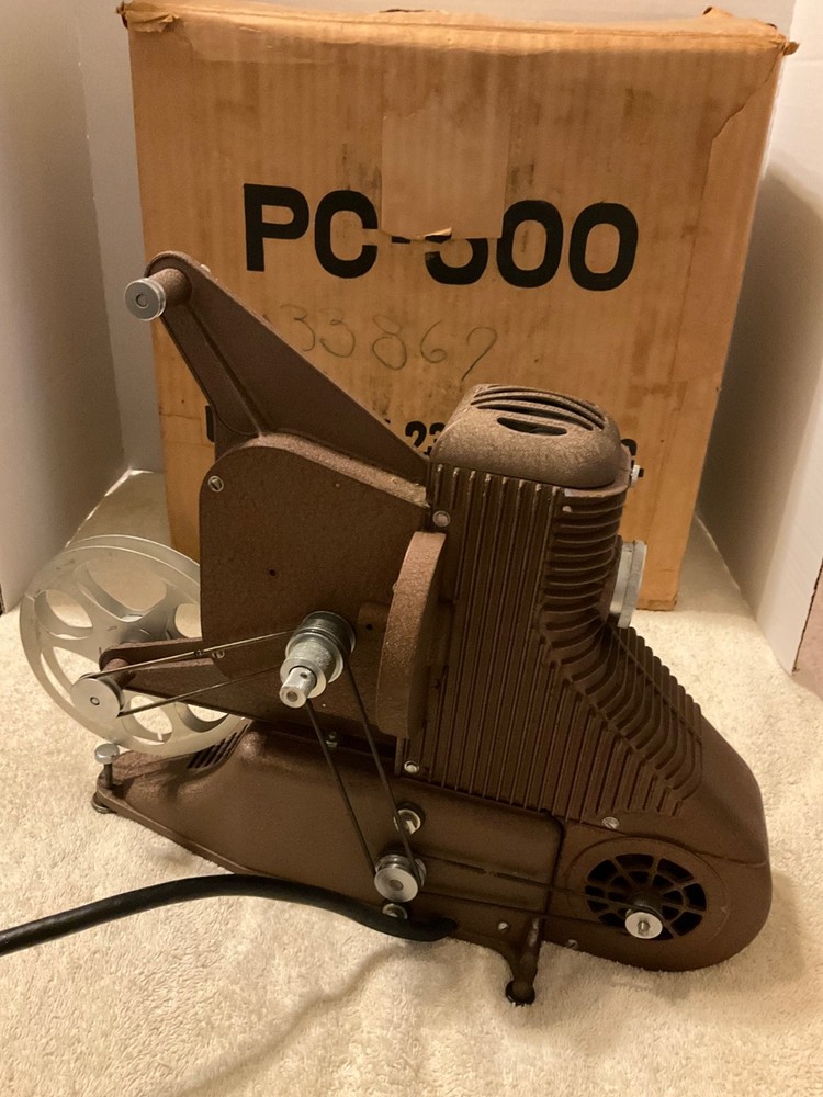 8mm Universal Projector Model PC-500 Instruction Booklet Bulb Inspection RUNS