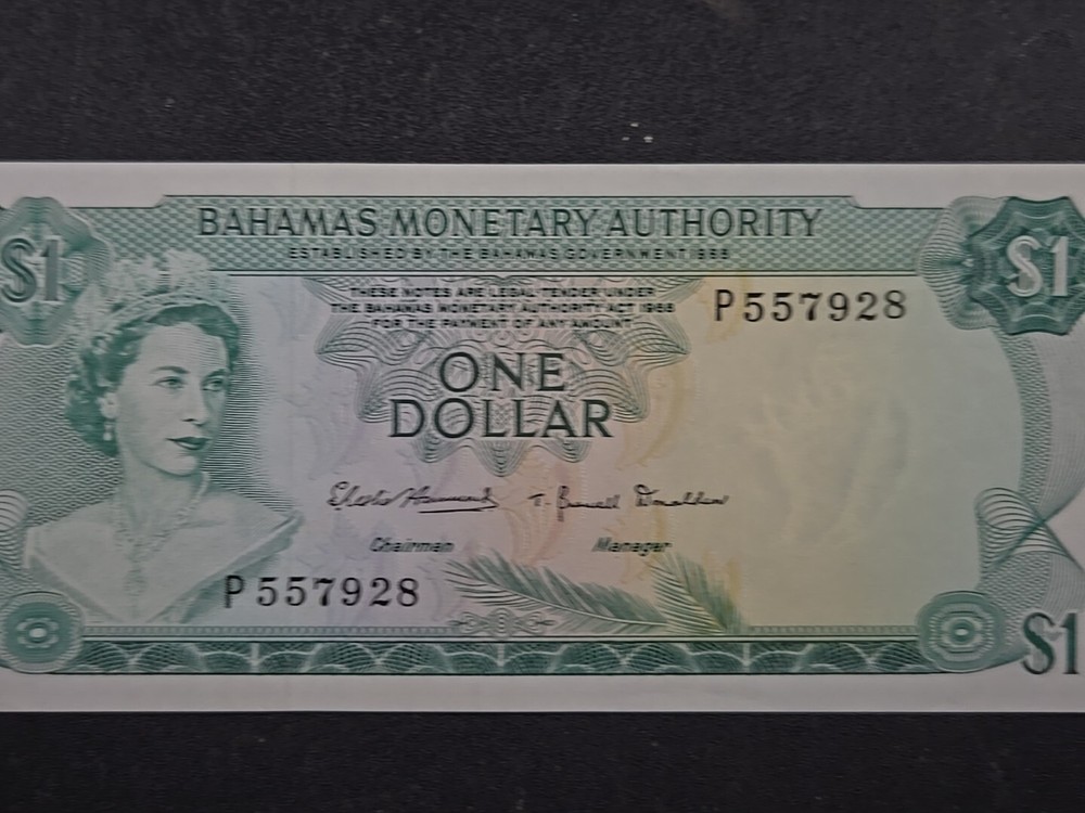 1968 BAHAMAS $1 - Pick# 27a - Solid AU