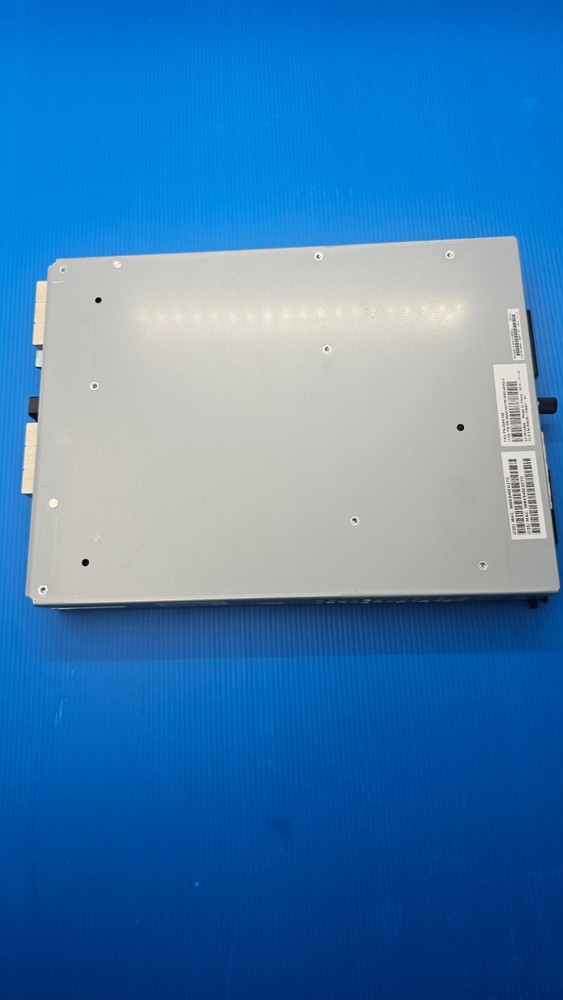 IBM 00AR108,00AR004, V3700 Node Canister Controller Used.