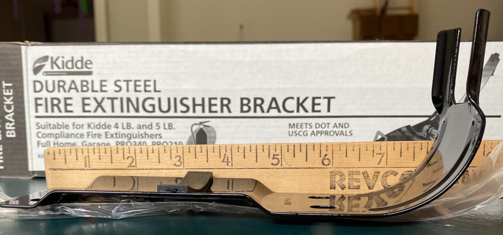 Kidde Fire Extinguisher Bracket, Model MB16R, New in Box