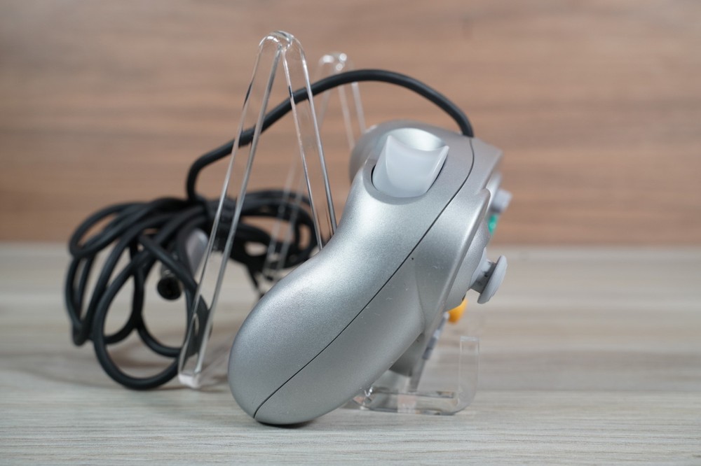 Official OEM Genuine Nintendo GameCube Controller Silver DOL-003 T2 stick