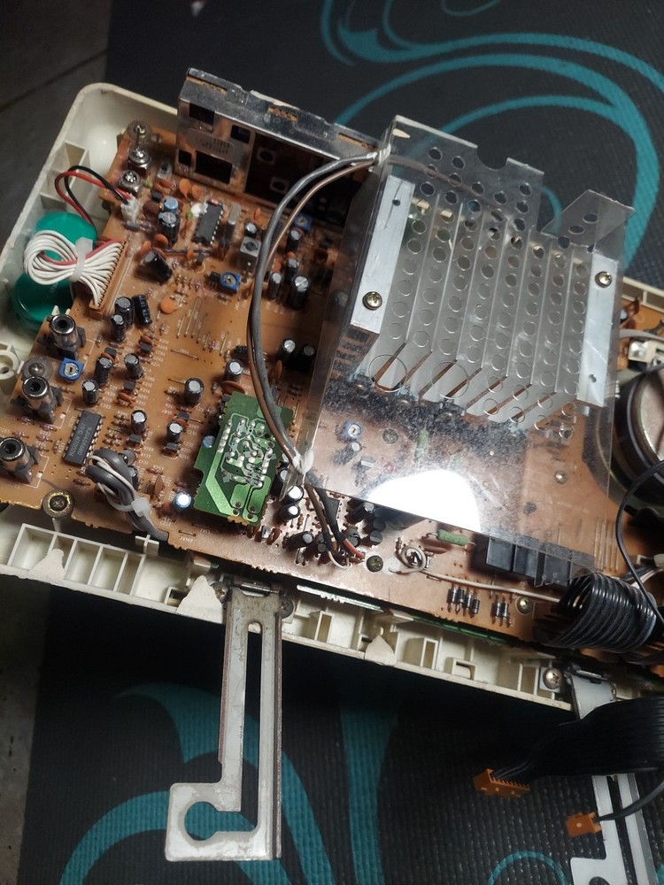 NuTone IM-3303 intercom system with radio and speakers, untested.