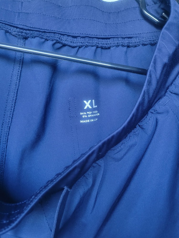 Navy Blue Polyester Scrub Set -- Women's XL