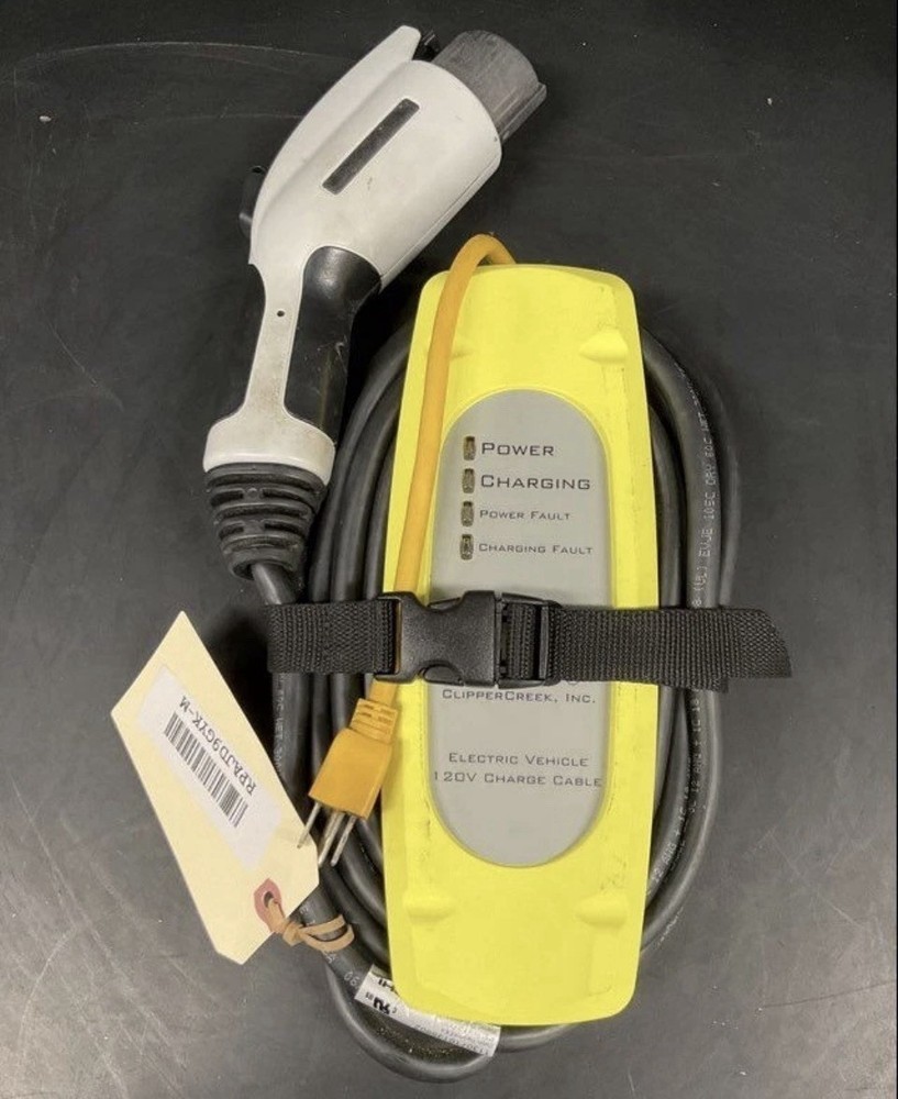 ClipperCreek 120V/12A Plug-in EV Charger