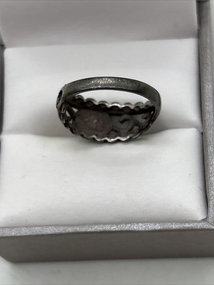 Vintage Sterling Silver Turquoise Ring Size 5 - 2.4 Grams