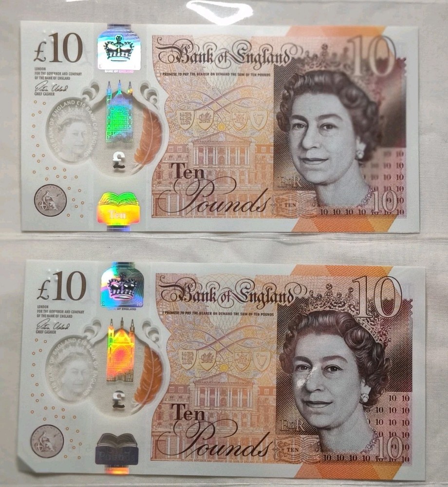 2x 2016 QE2 Consecutive Numbered £10 Notes CH36 518584/5