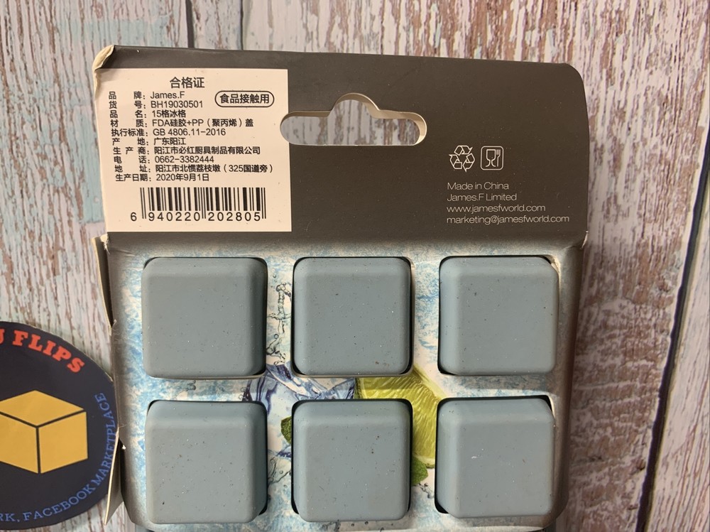 Jamesf Ice Cube Trays lot of two
