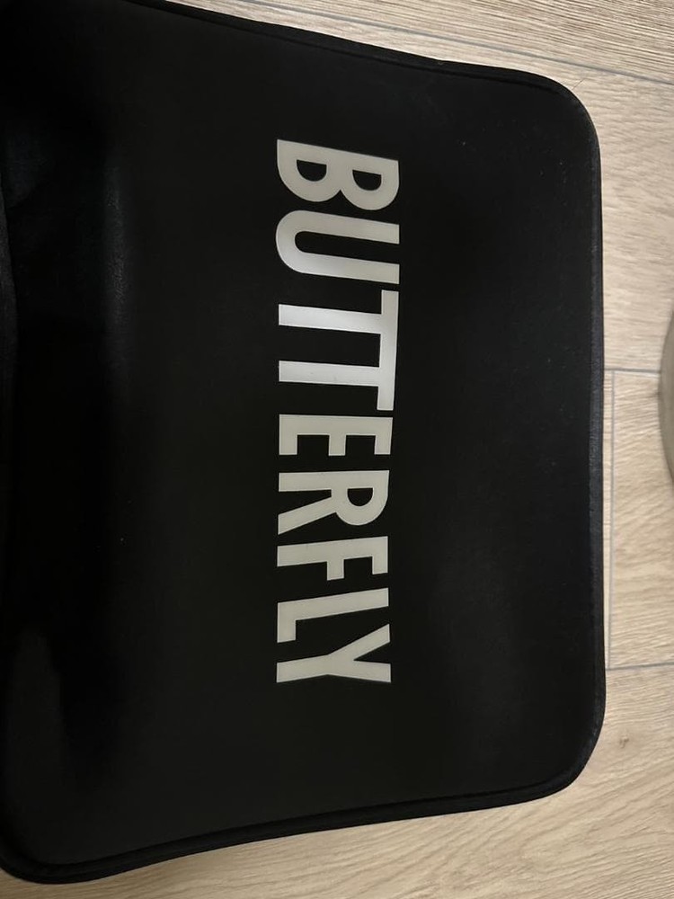 BUTTERFLY Table Racket Case