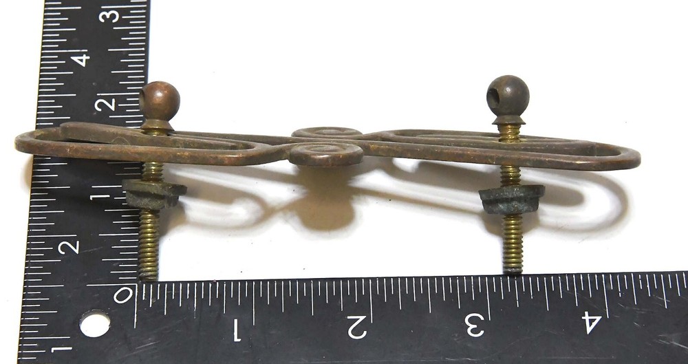 2 VINTAGE BRASS ART DECO STYLE DRAWER PULLS / HANDLES