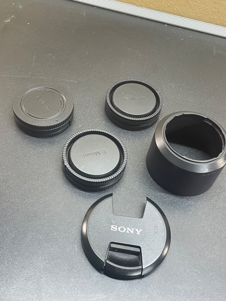 Sony Bundle Lot Cap E Mount cases and ACL SH116 see pics