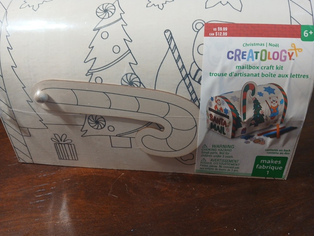 Creatology Christmas Mailbox Craft Kit