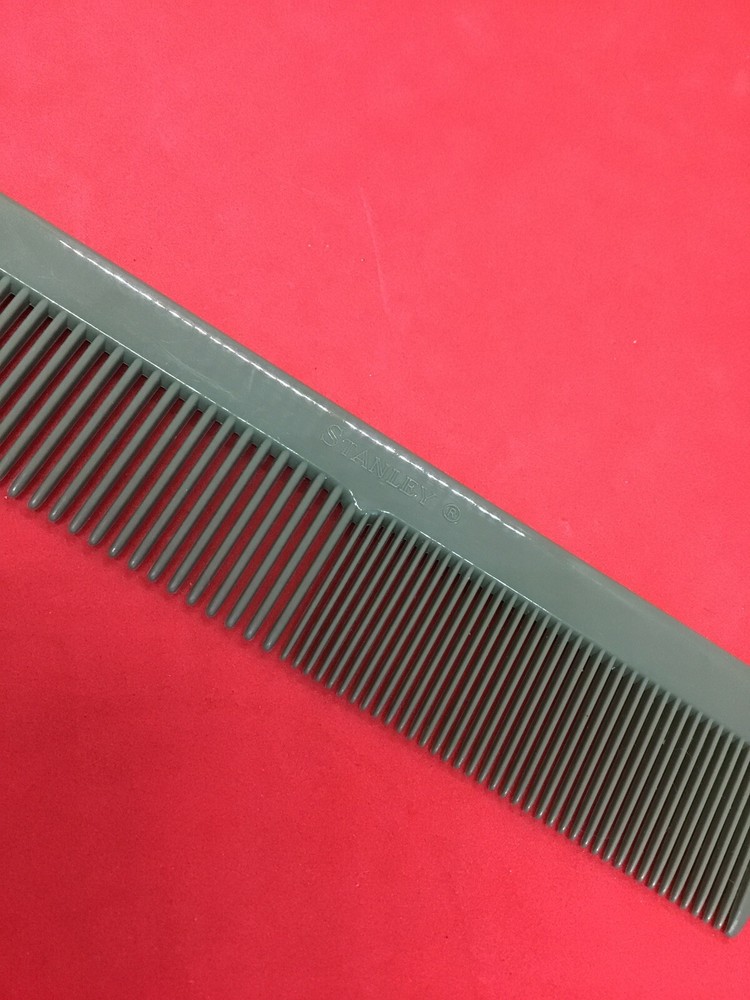 Stanley Home Products - Green Plastic Comb