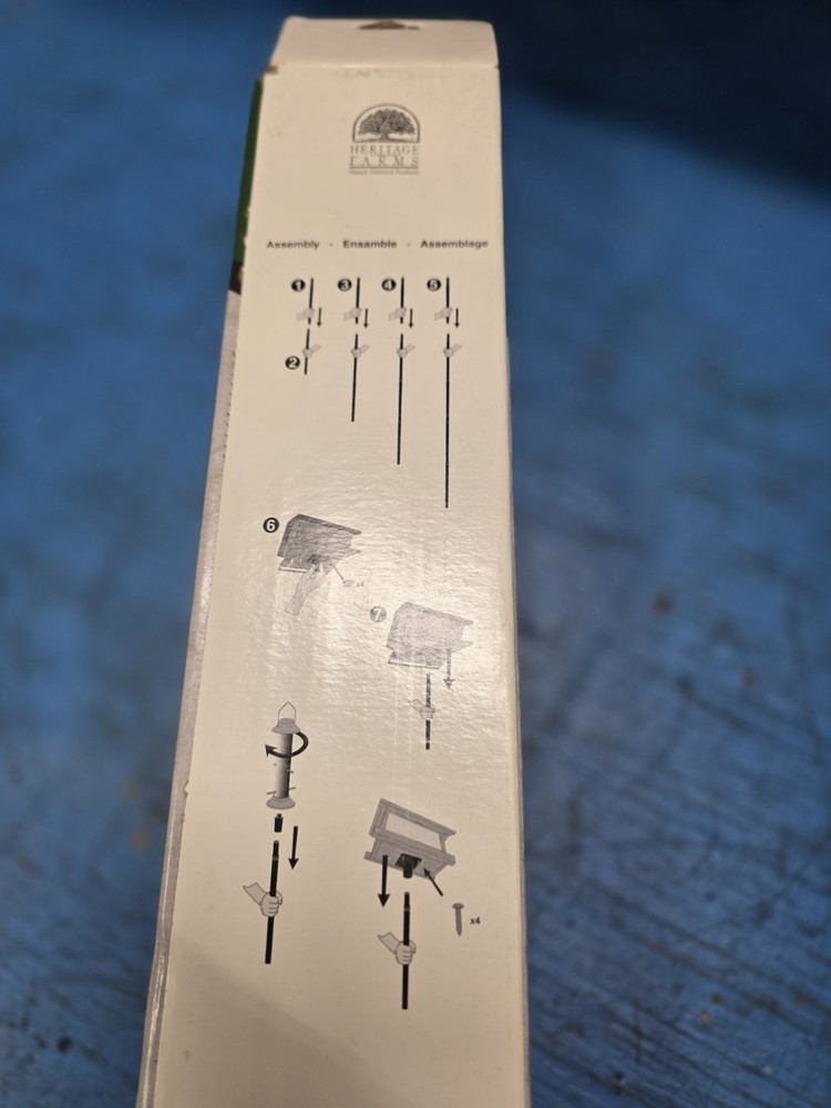 Heritage Farms Universal Pole Mounting System Model 75860 Black