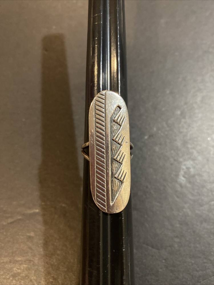 VINTAGE NAVAJO SIGNED AL STERLING SILVER RING SIZE 7