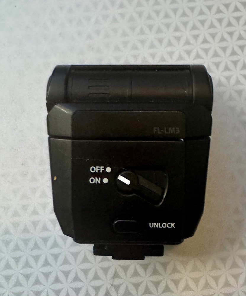 Olympus FL-LM3 Flash