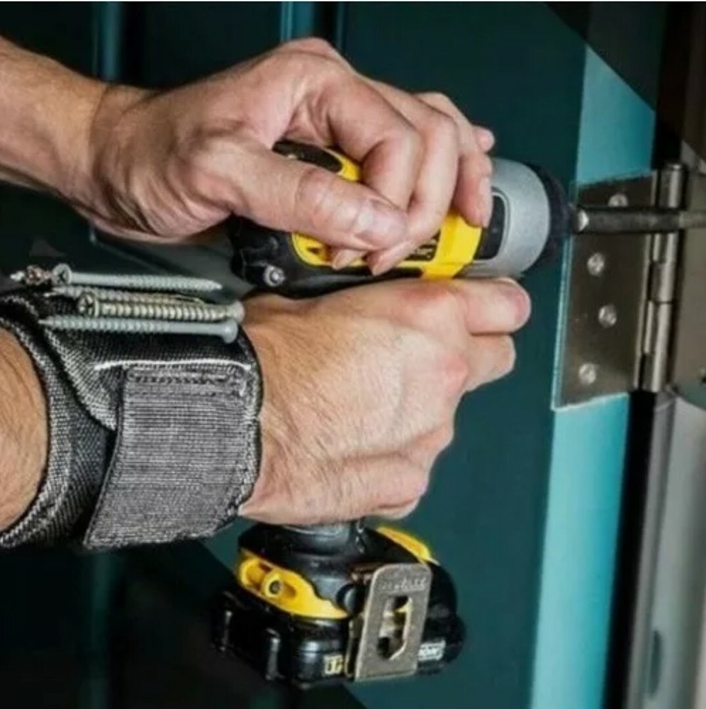 🔥Magnetic Wristband (2 pack) Holding Tools Screws Nails Gift Men 🔥