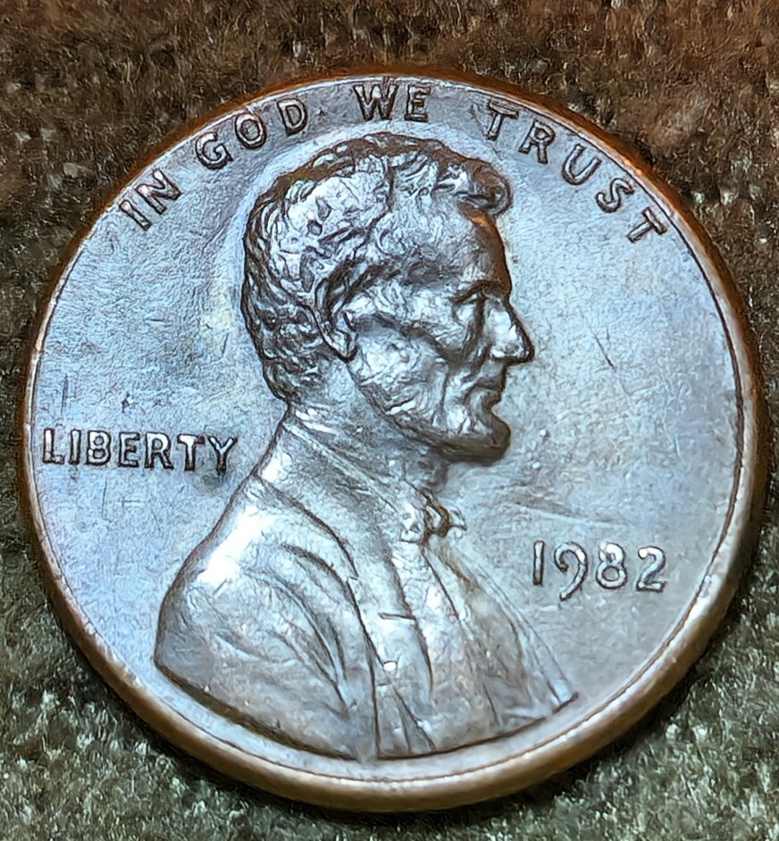 1982 Small Date Lincoln Cent -  Doubled Die & Off Center Strike