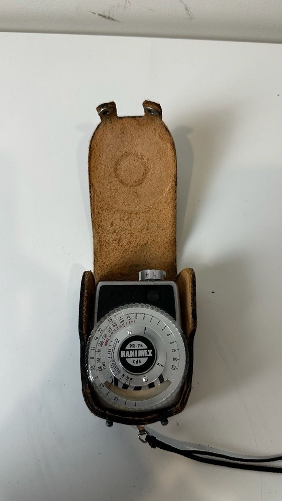 Hanimex Model PR-75 CdS Exposure Light Meter with Leather Case