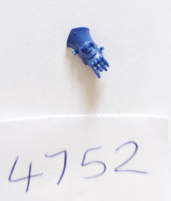 Warhammer 40K Space Marine Librarian Gauntlet