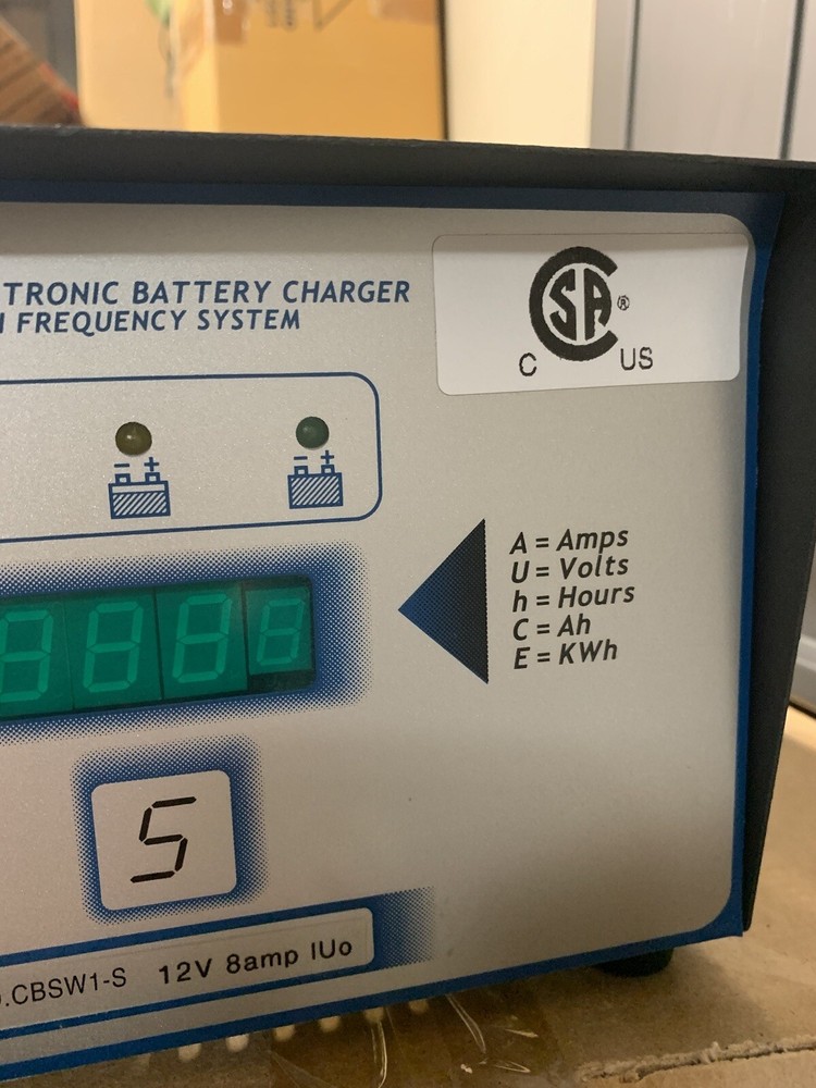 Battery Charger SMART ELECTRONIC HIGH FREQUENCY SYSTEM CBSW1-S BRIERLY TECH.