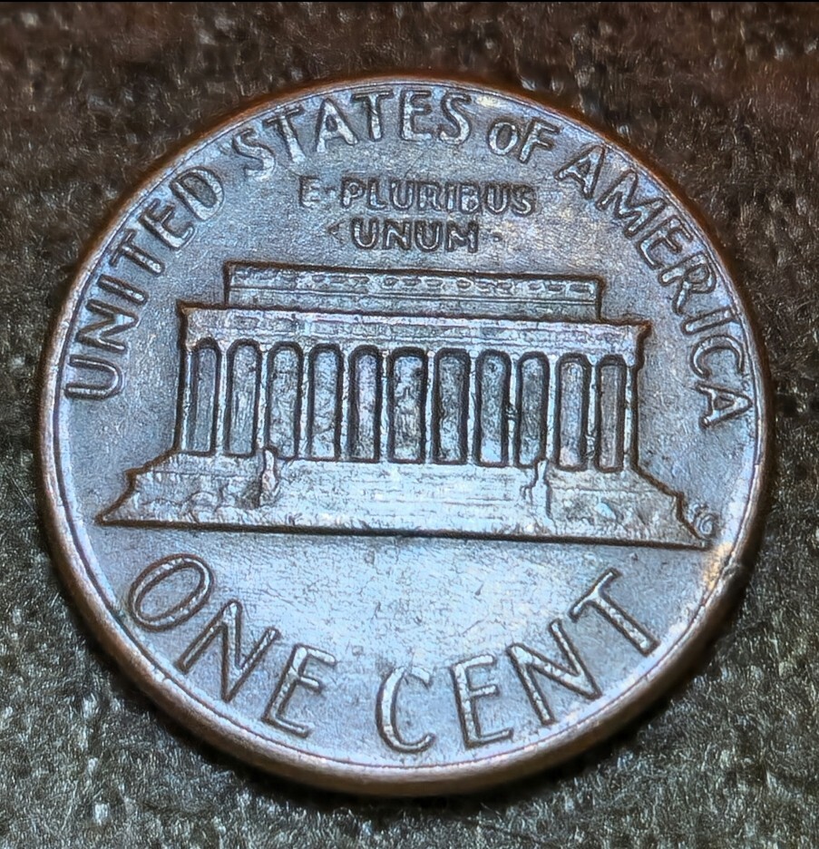 1982 Small Date Lincoln Cent - Doubled Die & Off Center Strike