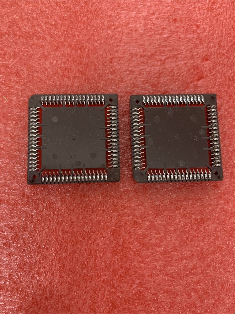 822070-4 68 PLCC SOCKET LOW PROFILE AMP (LOT OF 2)