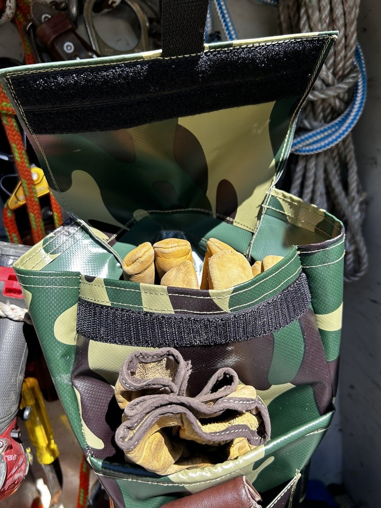 Primary Glove Bag Camo