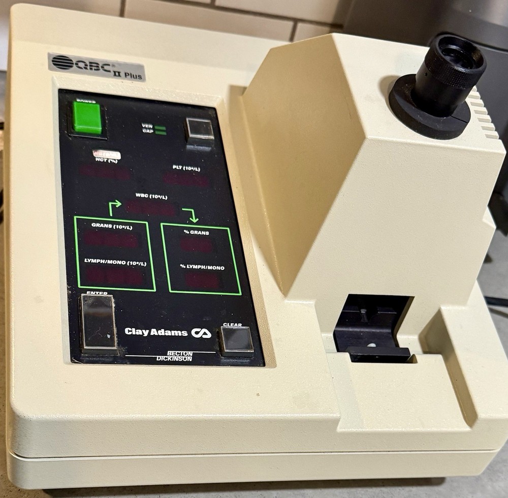 Becton Dickinson QBC II Plus Reader Model 4452 Hematology Analyzer