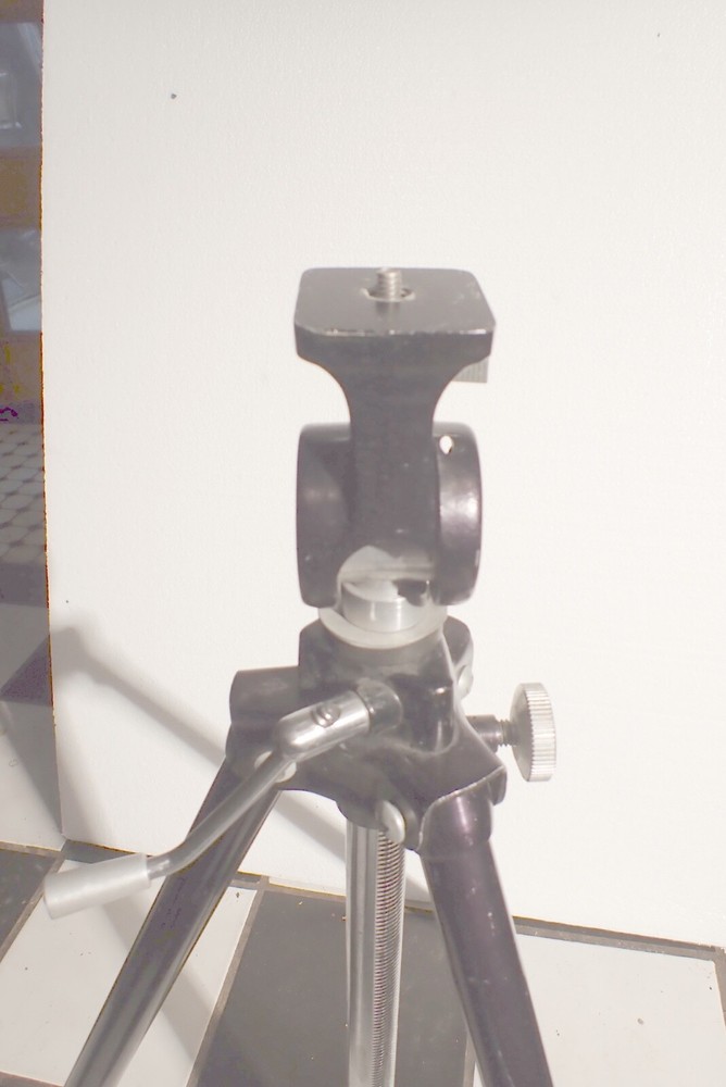 ELEVATOR CHAMP III Tripod , (Range 24"-75")