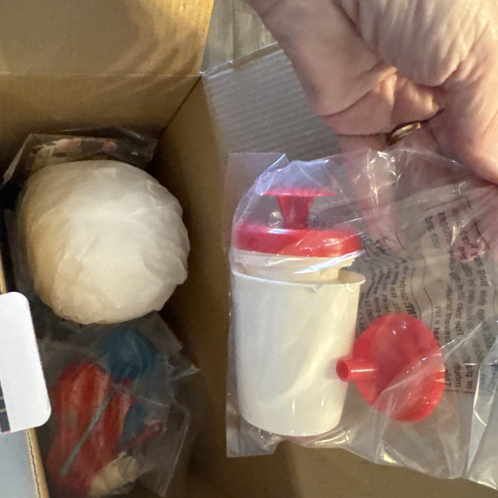 NEW! Babycakes Cake Pop Maker Flip Machine