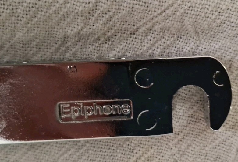 Epiphone Bridge and Stop Bar, w/studs