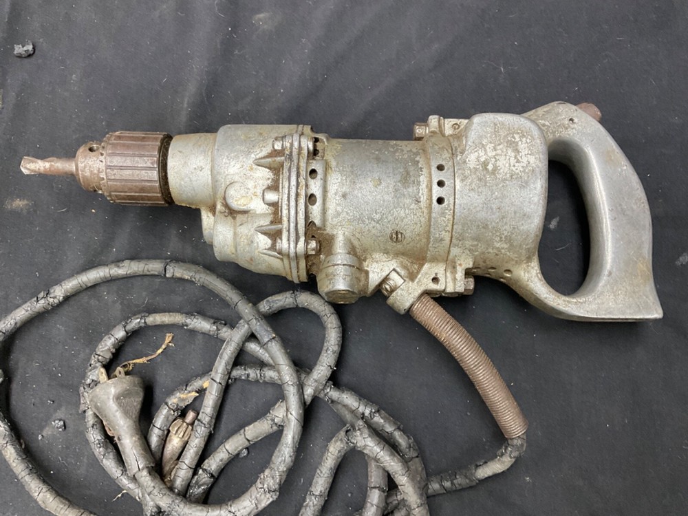 Vintage Thor 3/8" Electric Drill Model 1091