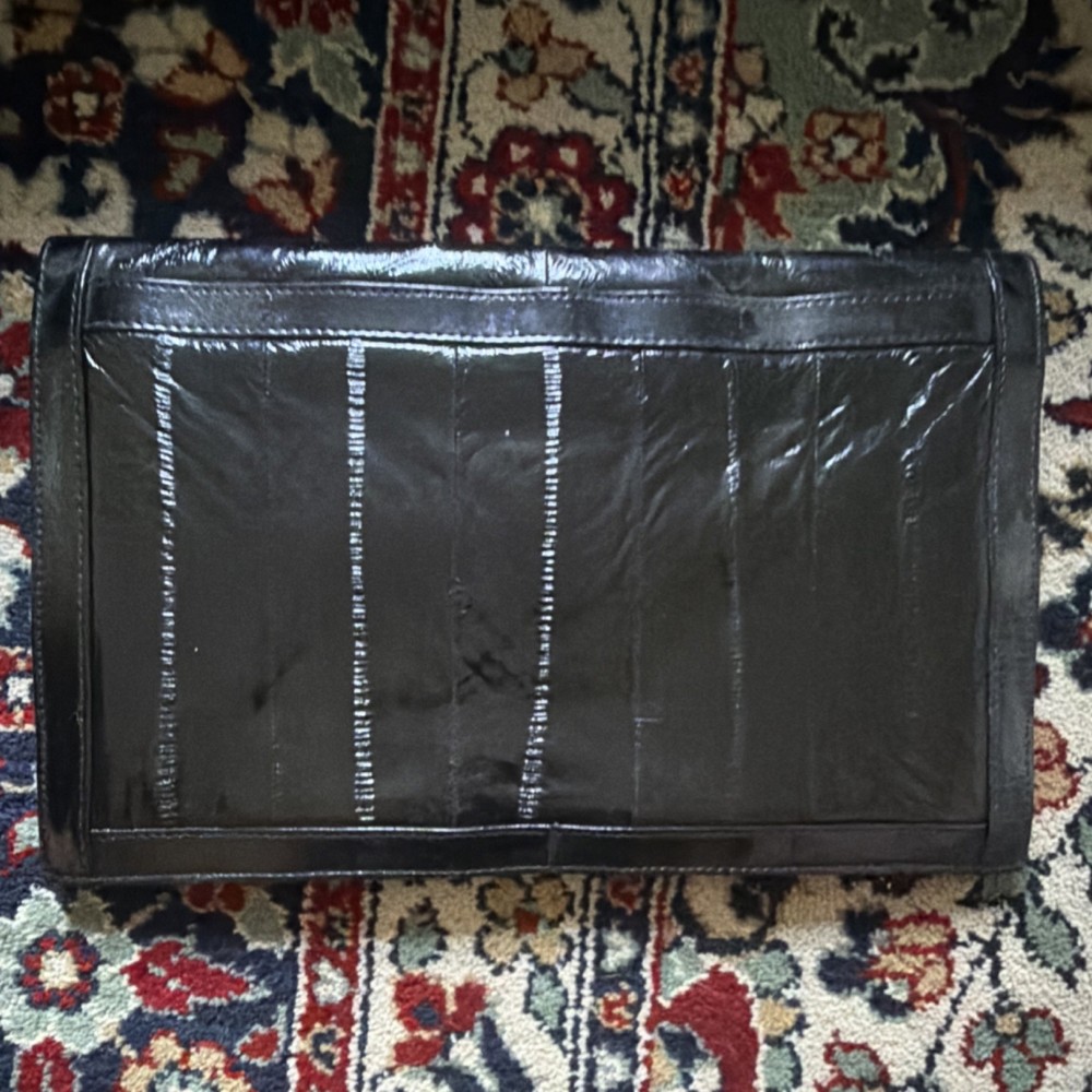Black Patent Leather Shoulder Bag Handbag Multiple Compartments Clasp Closure