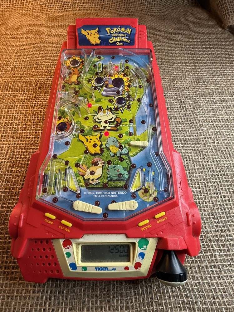1999 POKEMON Thundershock Challenge Game PINBALL NINTENDO Tiger Electronics T1