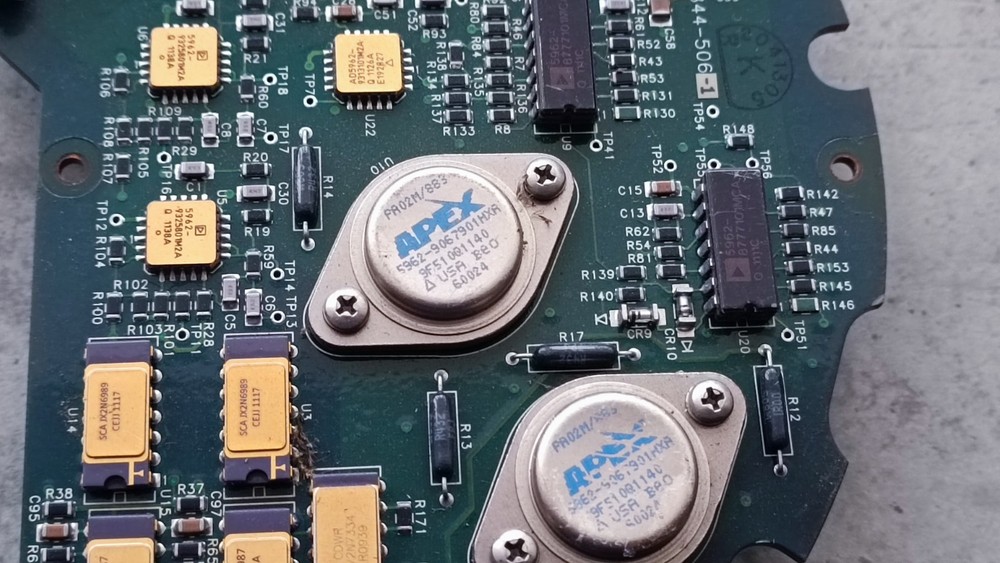 Functional module of the servo-loop control system, analog computing unit.