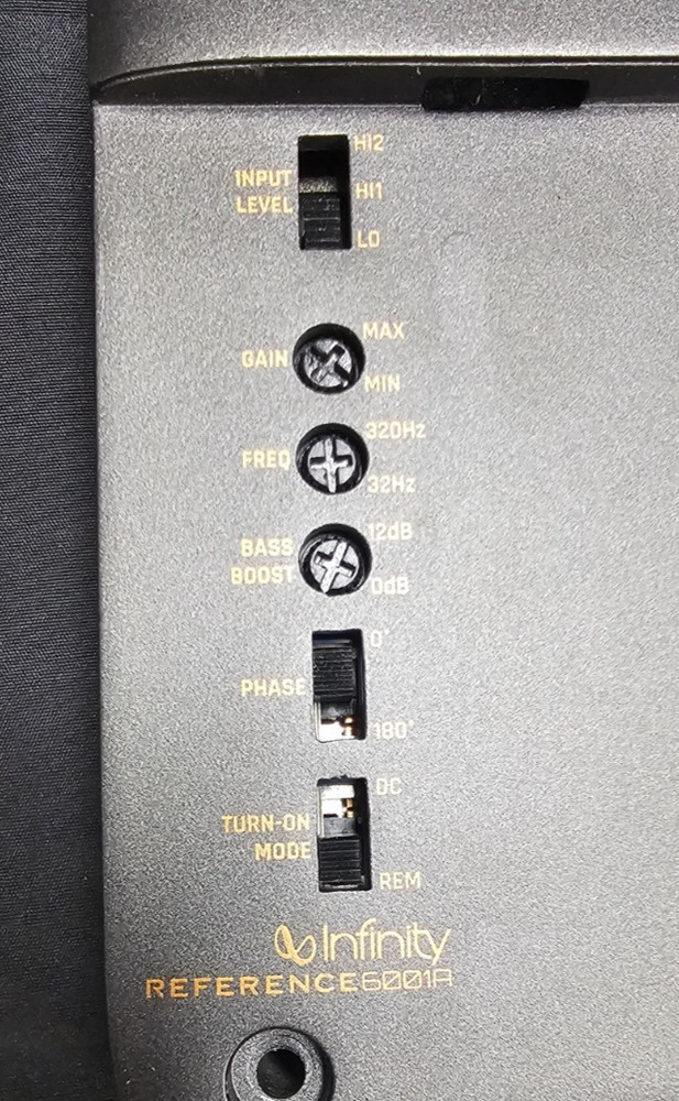 Infinity Reference 6001A Series mono subwoofer amplifier