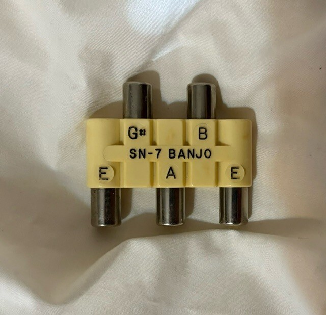 Wm Kratt Co Tuning Pipe - SN 7 Banjos