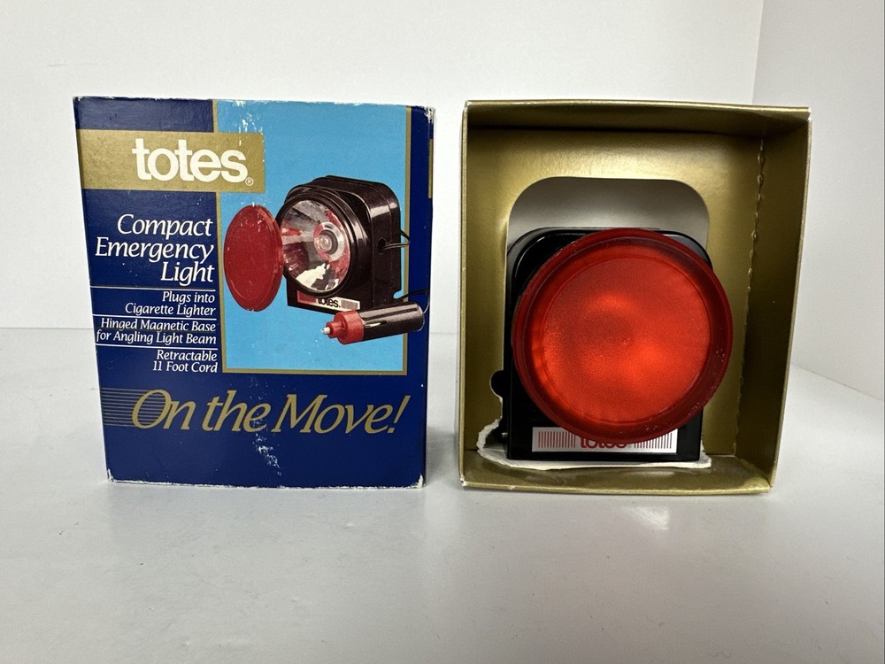 Vintage Totes Compact Emergency Light On The Move Cigarette Lighter Magnetic